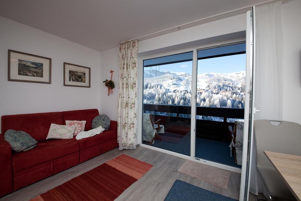 Haus Hoffmann Apartamento Sonnenalpe Nassfeld Exterior foto