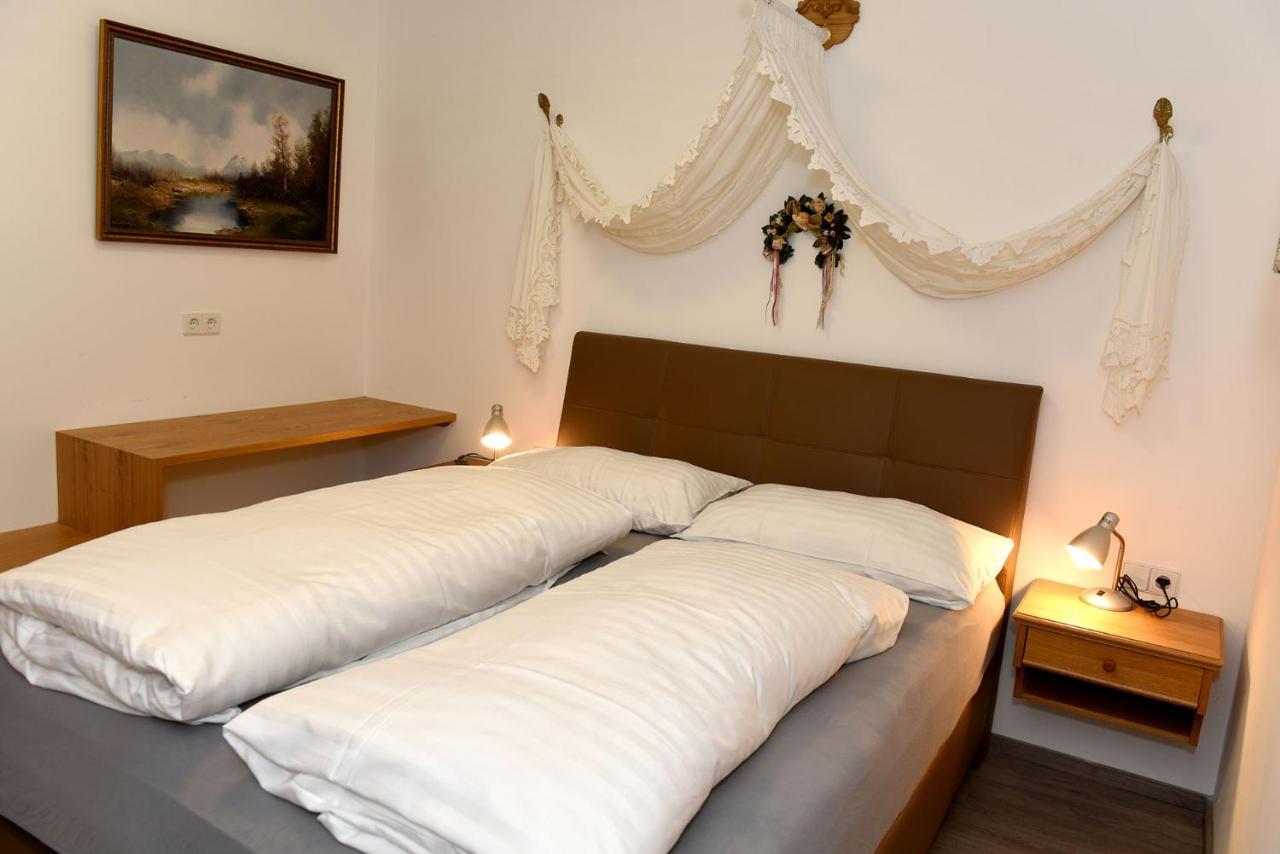 Haus Hoffmann Apartamento Sonnenalpe Nassfeld Exterior foto